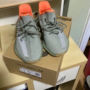 YEEZY BOOST 350 V2 - Dessert Sage - Authentic, size 11